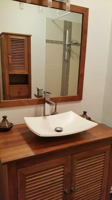A 2 Pas De La ! Apartment *